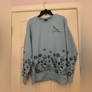 BoxLunch Disney Cinderella Crewneck (Size M)
